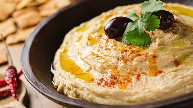 المتبّل والحمّص